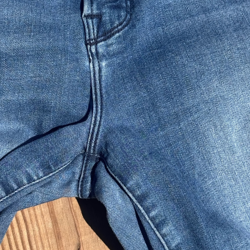 Good American Good Waist Crop 27 - Picture 7 of 10